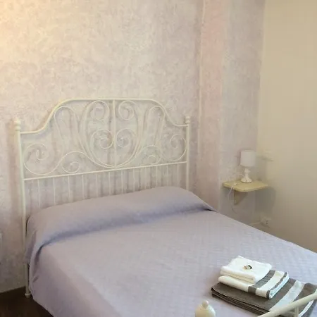 Bed and Breakfast La Stregatta Triora Exterior foto